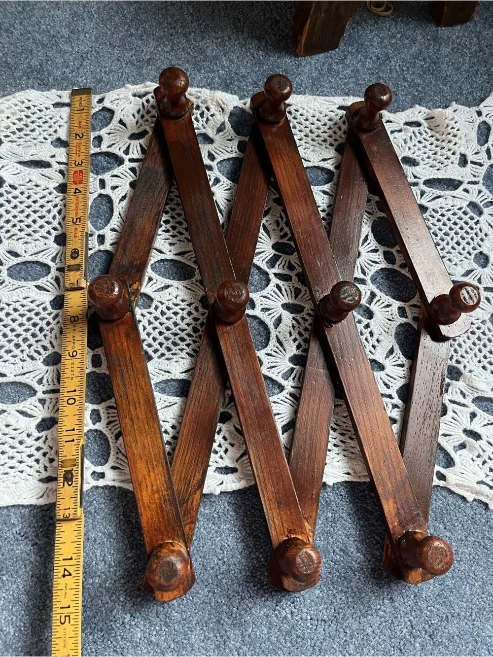 Vintage Wooden Accordion 10 Chunky Pegs Rack - Expandable, Adjustable